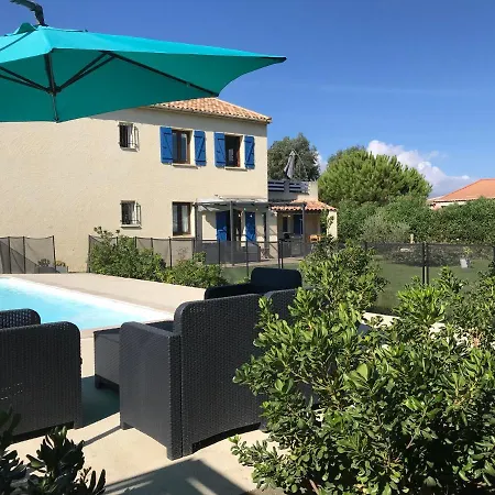 Casa de Férias Casaluna Blu - Piscine Et De Sable A 500 M Lucciana (Corsica)